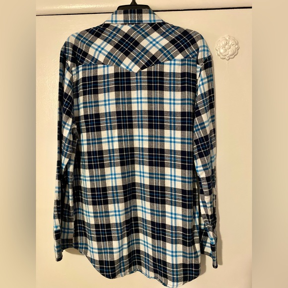 Men’s Authentic workwear flannel shirt. Great condition washed and steamed. Nice - Picture 3 of 5